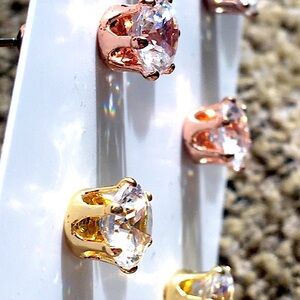 Nickel free Elegant Cubic Zirconia earrings NWOT